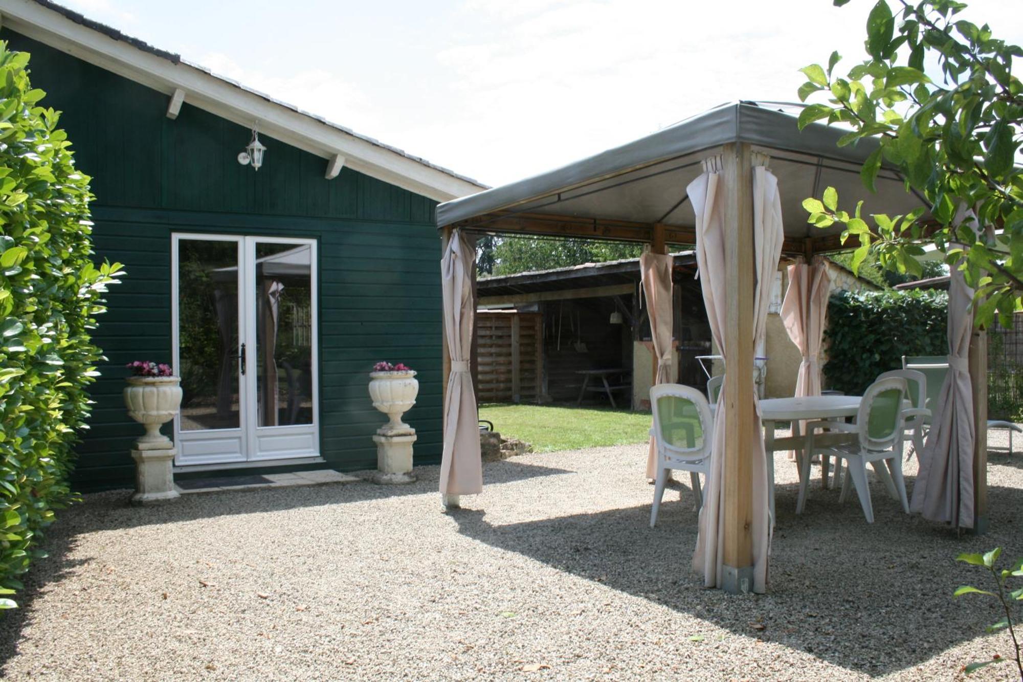 Domaine Des Hirondelles Villa Saint-Vincent-de-Cosse Exterior foto